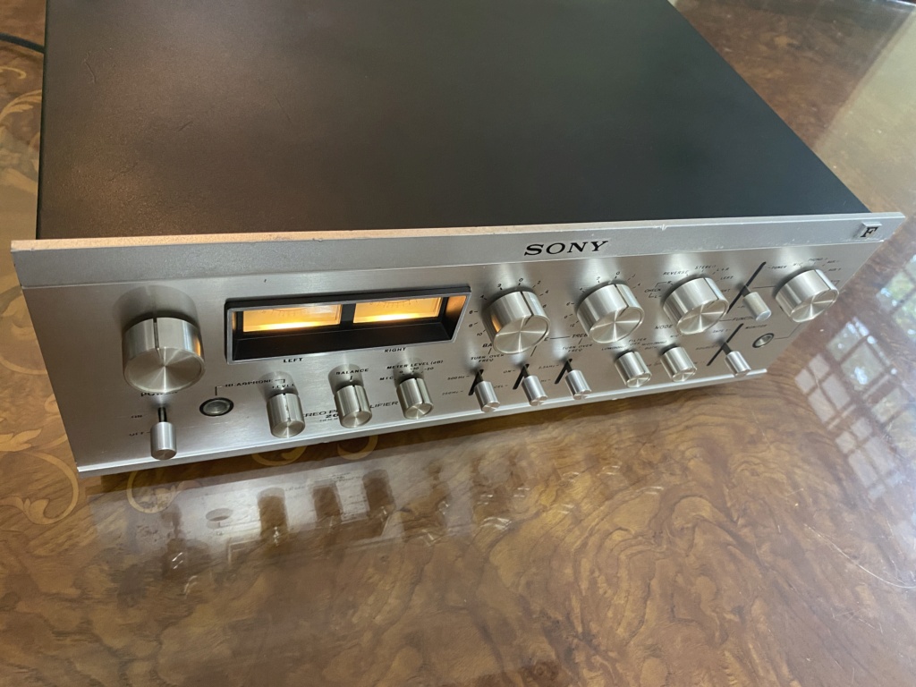Vintage Sony TA 3200F & TA 2000F  pre n power hiend  0fb7fd10