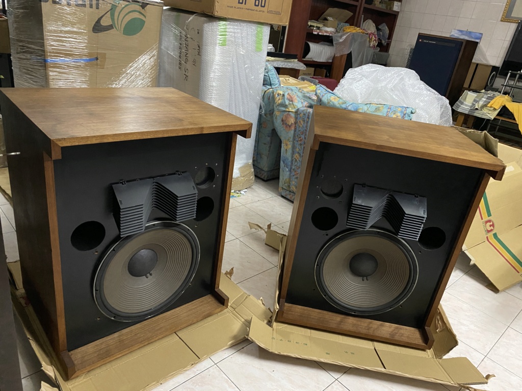 Vintage JBL 4320 speakers  17187610