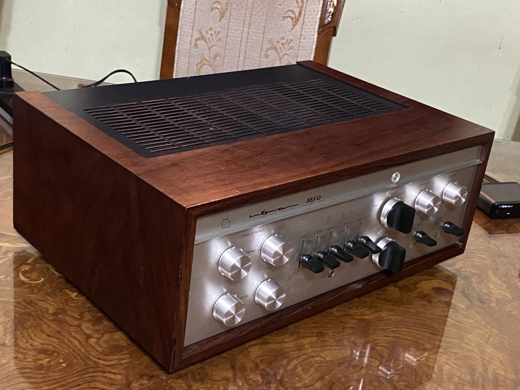 Luxman SQ38FD tube integrated amp  2e8baa10