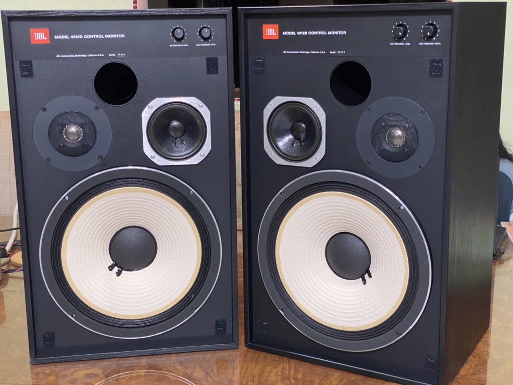 JBL 4312-B speakers minty