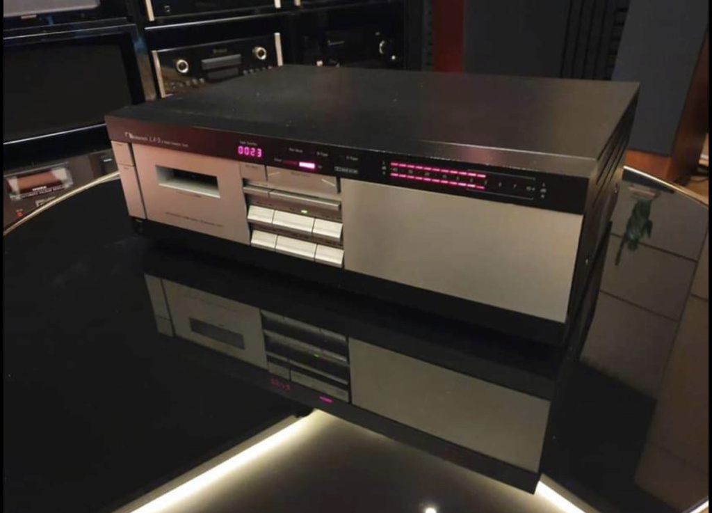 Nakamichi LX3 cassette deck