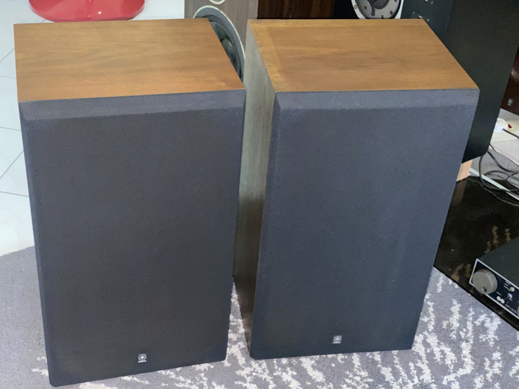 SOLD Yamaha NS-690iii  speakers 6518a510