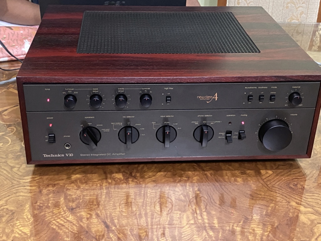 Technics SU-V10 DC integrated amp  7a9b3710