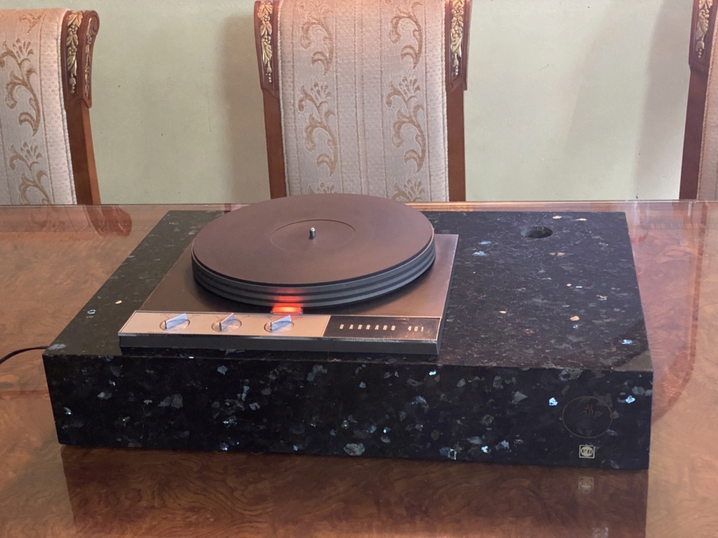 GARRARD 401 TT w/ expensive emerald stone base Cc3a2f10