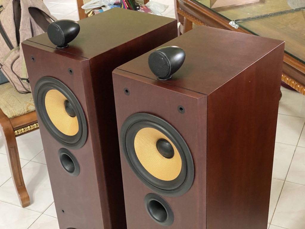 B&W P6 Floor stand vintage speakers  Ce91aa10