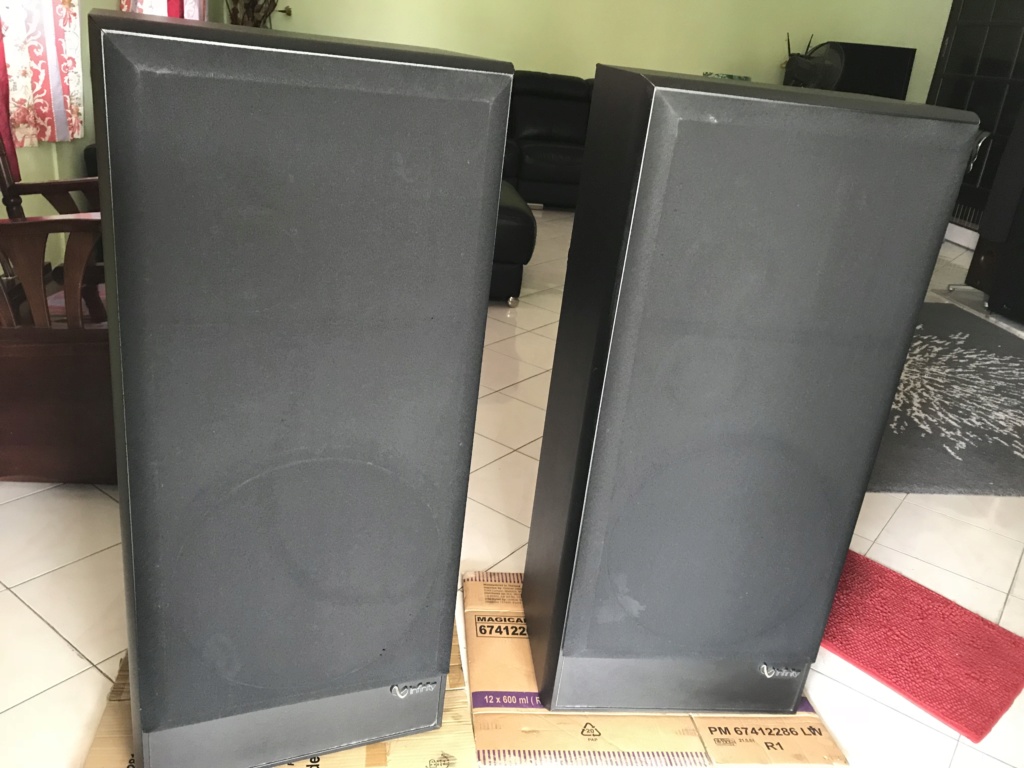 Infinity SM-152 4-Way Floor Speaker - 15" Woofers Img_1611