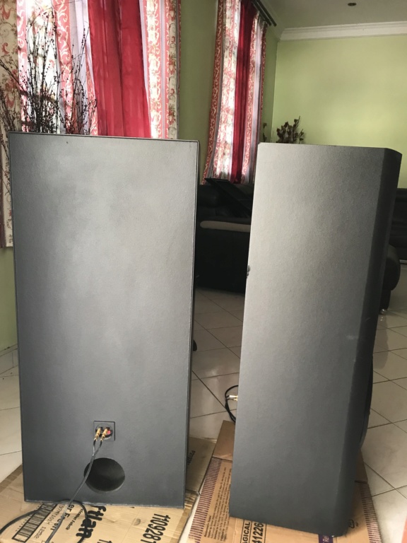 Infinity SM152 4Way Floor Speaker 15" Woofers