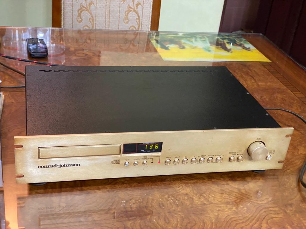 Conrad-Johnson DF-1 CD player original 240v Jf110