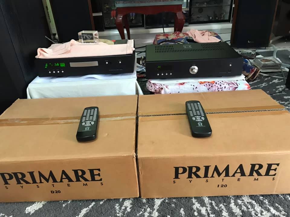 (sold)Primare I20 integrated amp & D20 cdp w/BOX P113