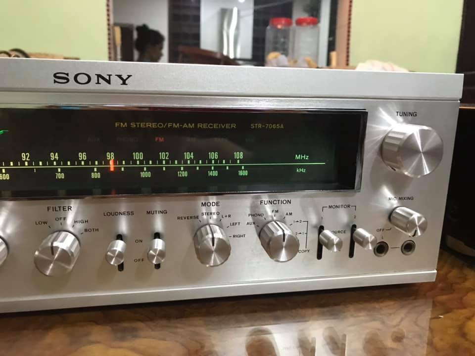 Sony STR-7065A 65 WPC  FM/AM Receiver amp(Sold) S312