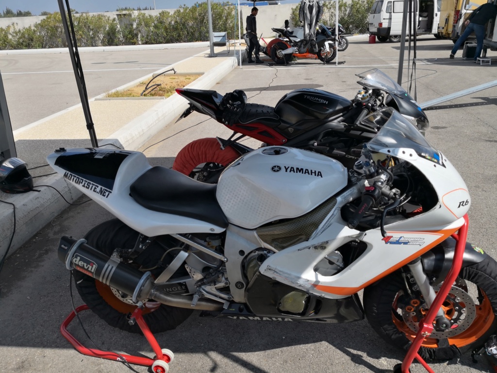 YAMAHA R6 2002 PISTE SUPER ÉQUIPÉE. Vendue Img_2089