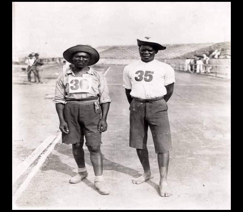Ce sont les 2 premiers athlètes noirs africains à avoir participé à des JO 101211
