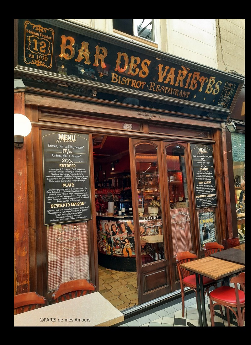 LA VILLE DE PARIS 3 329