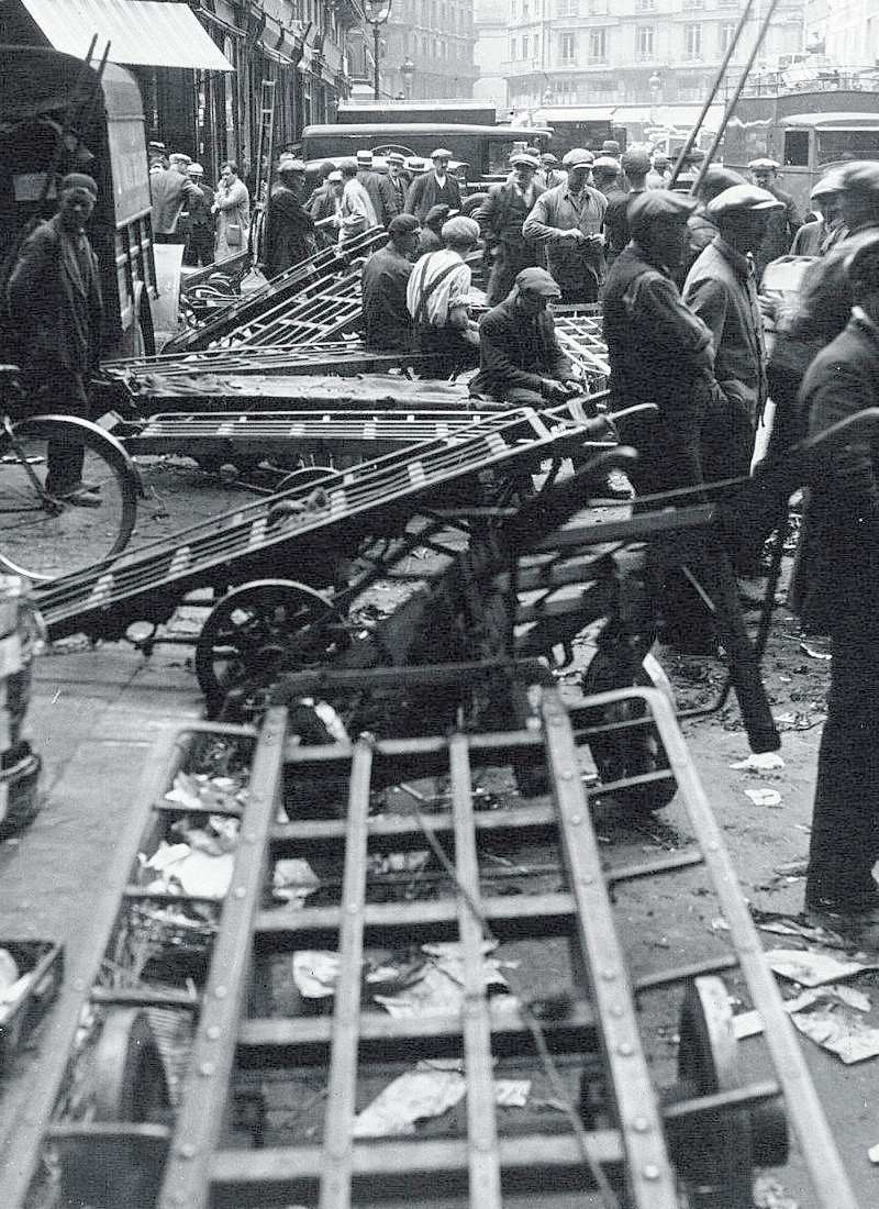 LE PEUPLE DES HALLES  Sans4149