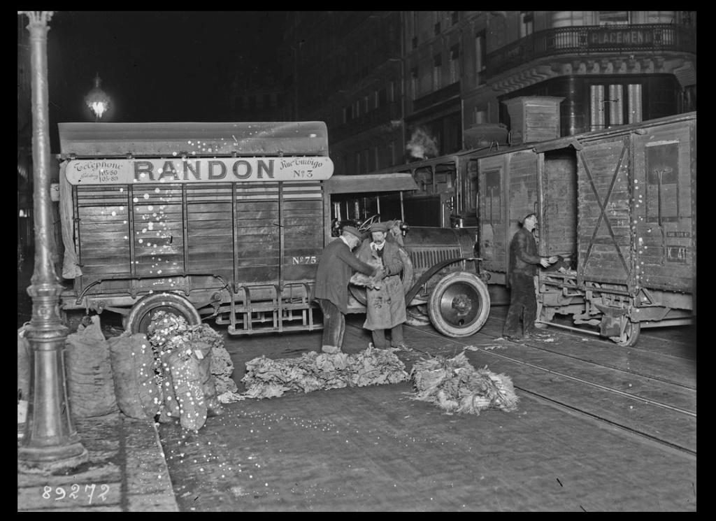 LE PEUPLE DES HALLES  Sans4171