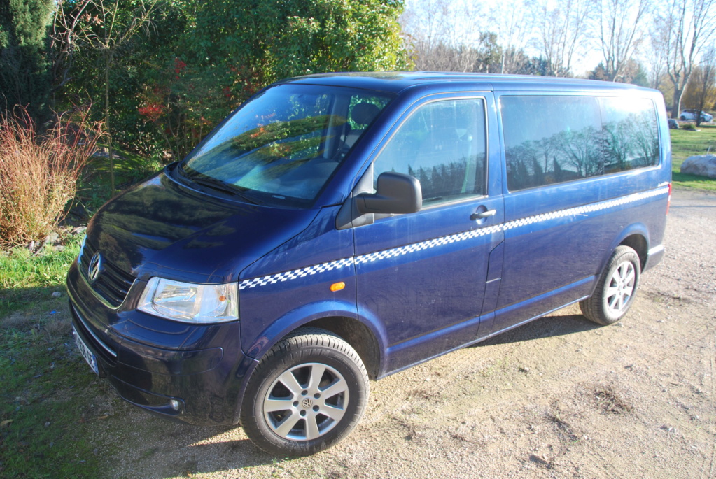 AV T5 Caravelle 4 Motion 130 CH 2006 181000 KM 13500 € Dsc_0013