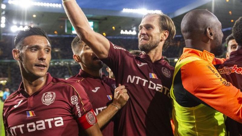 Cluj knock Celtic out of Champion's League. _1083010