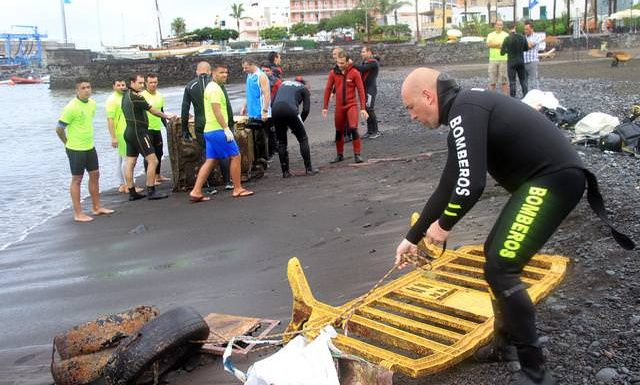 Clean-up events for beaches, coastlines, barrancos and other reserves and protected areas Limpie10