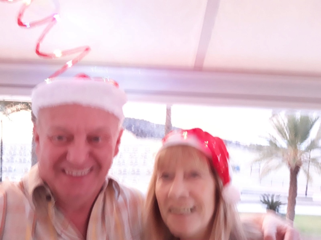 Merry Christmas from Reg and Janet. Reg10