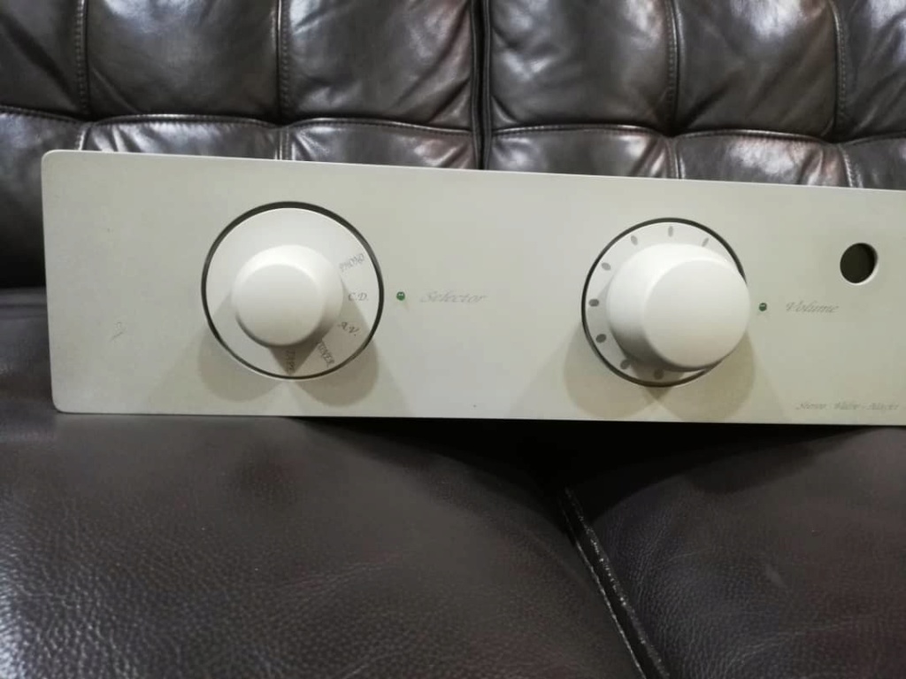 Unison  Research Unico P Valve MOSFET Stereo Amplifier (Sold) Image011