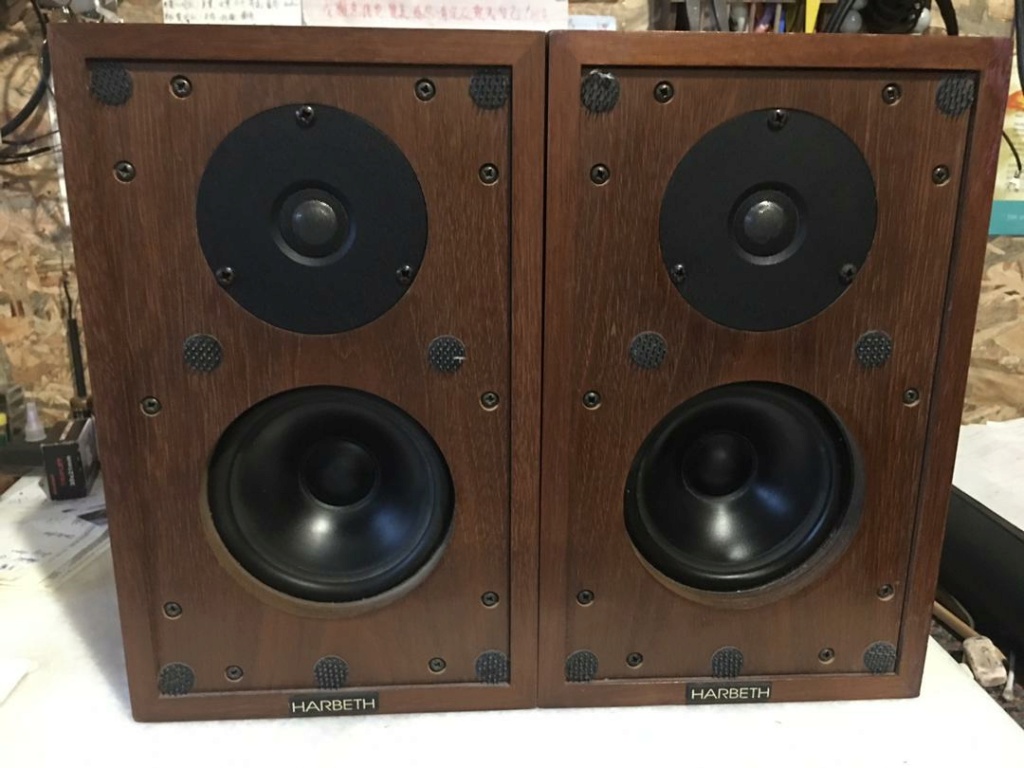 Harbeth HL-P3 speakers Whatsa12
