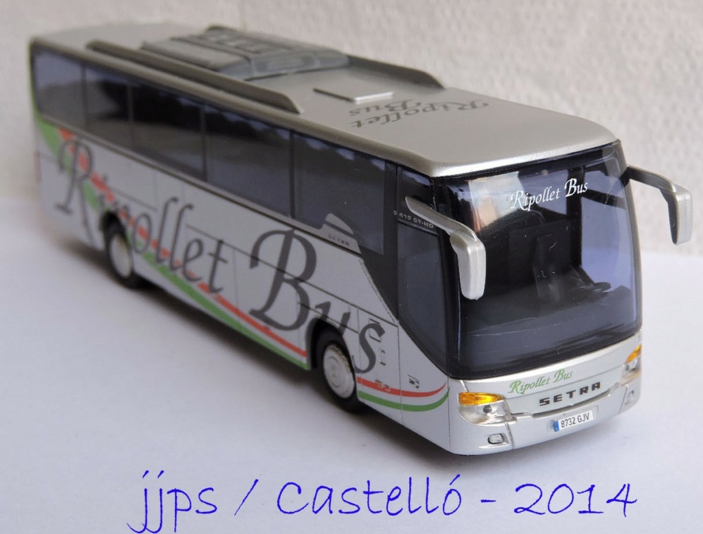 Colección " jjps " de maquetas civiles - Página 11 Bus_ri14