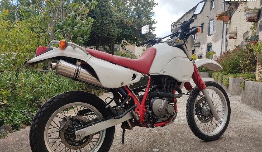 Suzuki DR 650 R Dr110