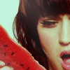 Icons #1; Katy est encore plus belle sur nos icons. 002810