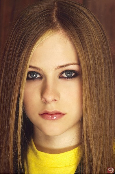 Avril Lavigne Avril-10