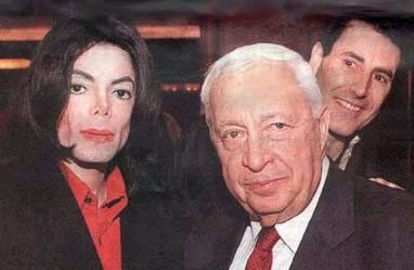 Fotos de MJ & Celebrities. Mj202027