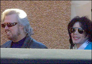 Fotos de MJ & Celebrities. Mj202030