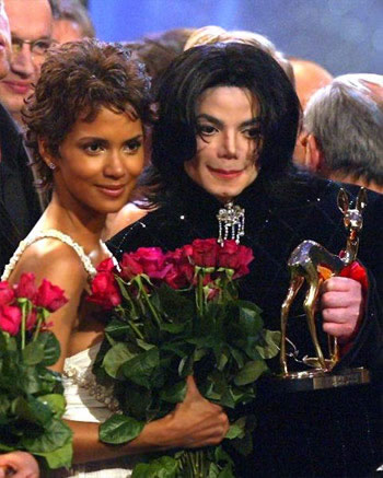 Fotos de MJ & Celebrities. Mj202071