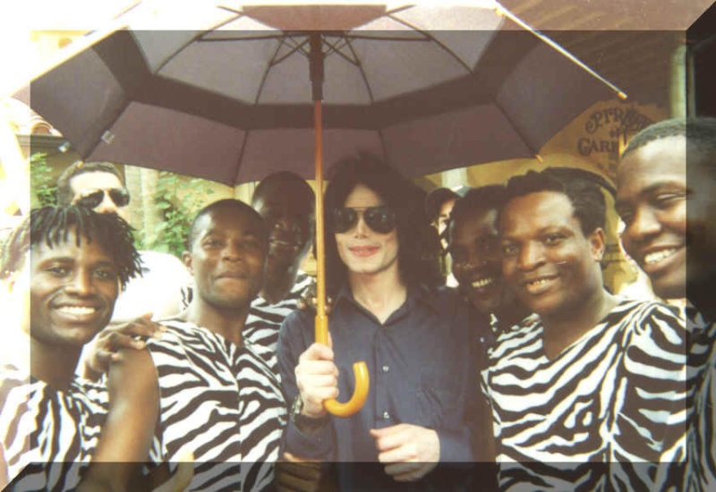 Fotos de MJ & Celebrities. Mj202085