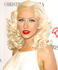   Christina Aguilera ......  .... Celebr13