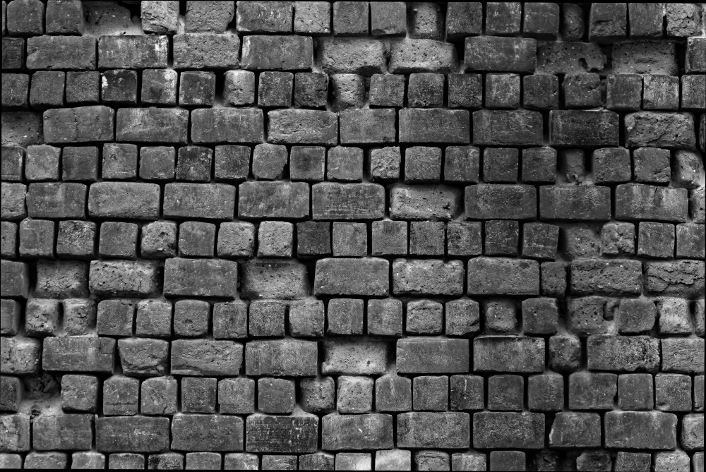 The wall. _d727415