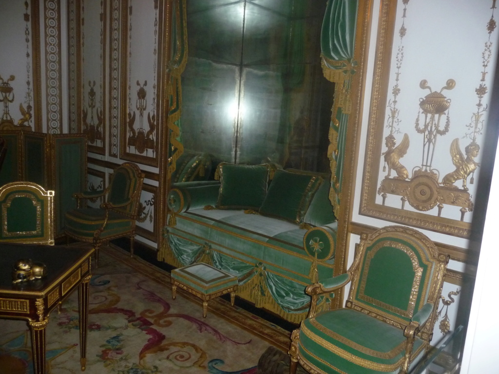 Les cabinets intérieurs de Marie-Antoinette au château de Versailles - Page 3 P1310012
