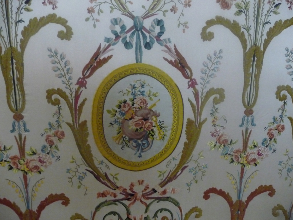 Les cabinets intérieurs de Marie-Antoinette au château de Versailles - Page 3 P1310034