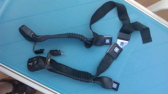 For Sale - Monte Carlo Bench Seat Inner Belts 77377c11