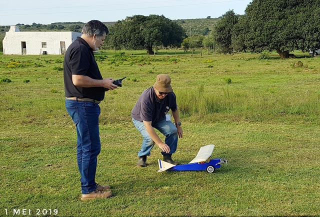 COX Tee Dee 09 RC powering my SIG Wonder RC plane in this on-board flight video 01010