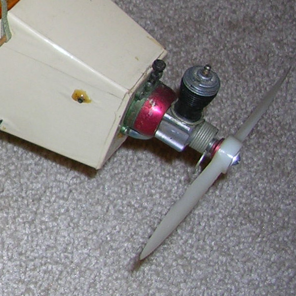 Varnished Cylinder Ace_rc11