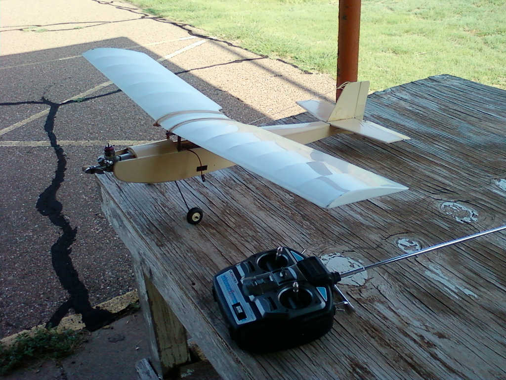 Ace R/C Guppy - Page 3 Q-tee_11