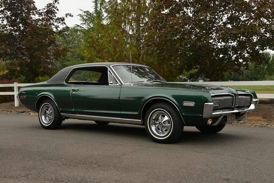 Un super beau Mercury Cougar XR7 1968. 1968_m10