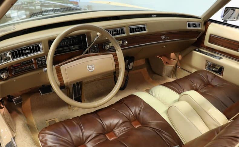 Une luxueuse Cadillac Eldorado Biarritz 1978. 1978_c18