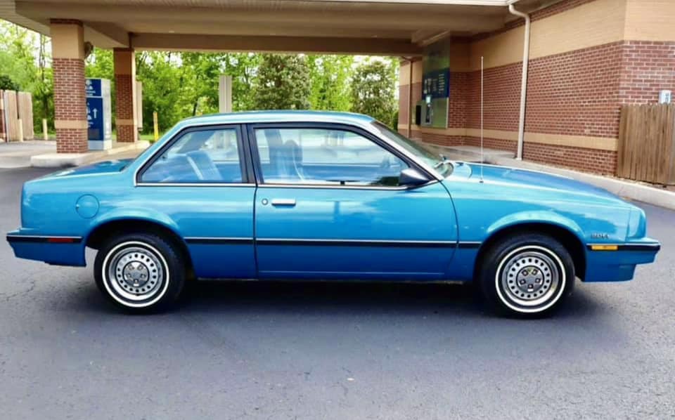 La populaire Chevrolet Cavalier 1986. 1986_c13