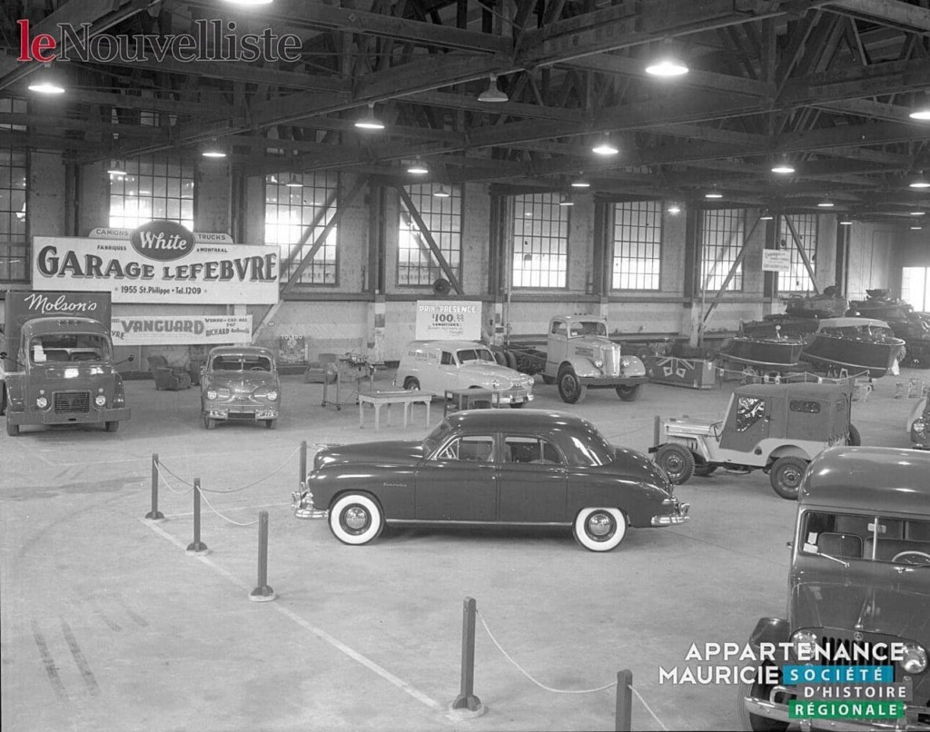 AUTO - Le salon de l'auto de Trois Rivières Vers 1950. Salon_11