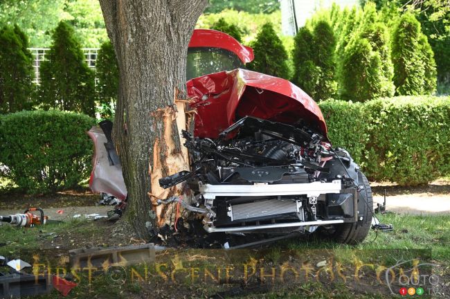 Il détruit une Toyota Supra lors d’un essai routier chez le dealer !! Supra010