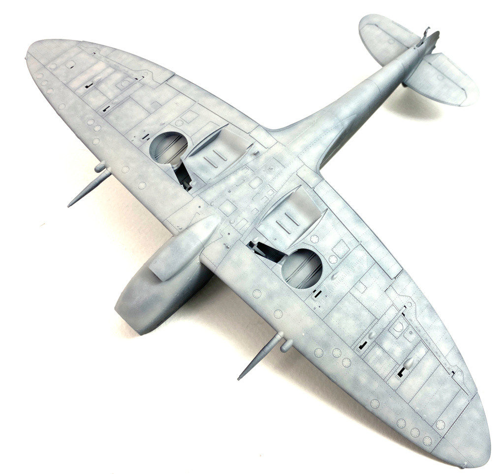 spitfire - [GB EDUARD] 1/48 - Supermarine Spitfire Mk IX - "Clostermann"  Img_0511