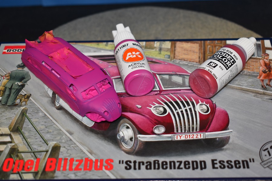 Opel Blitz bus "StraBenzepp Essen" Magent10