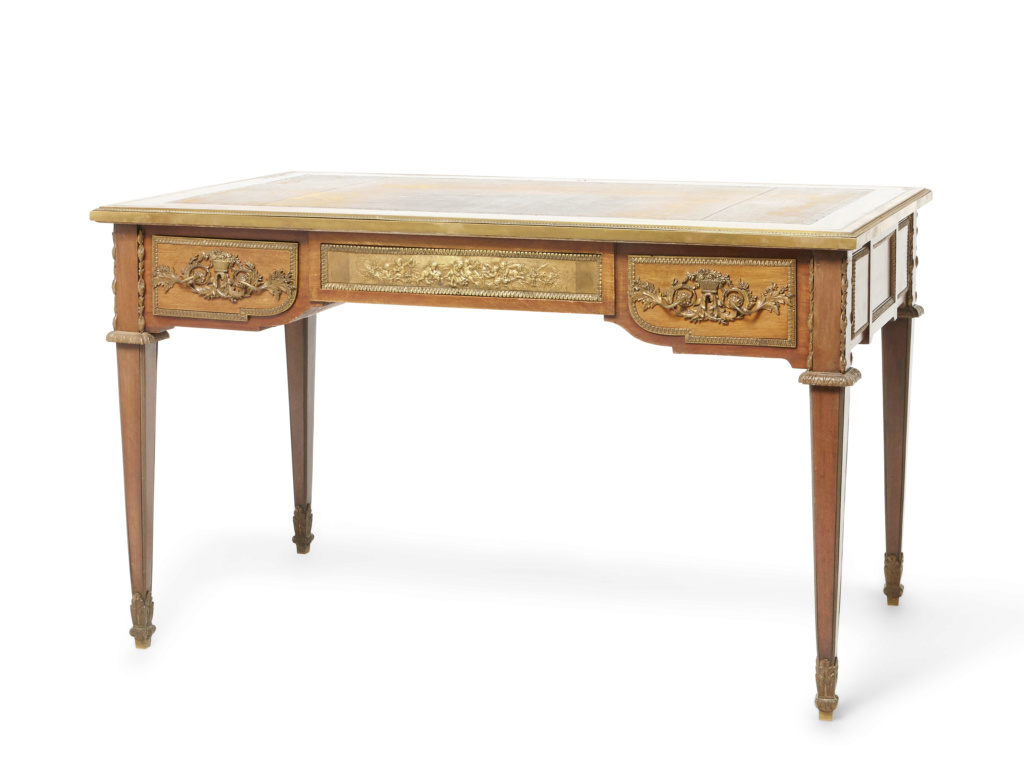 Collection : meubles et objets divers XVIIIe et Marie Antoinette - Page 9 15605110