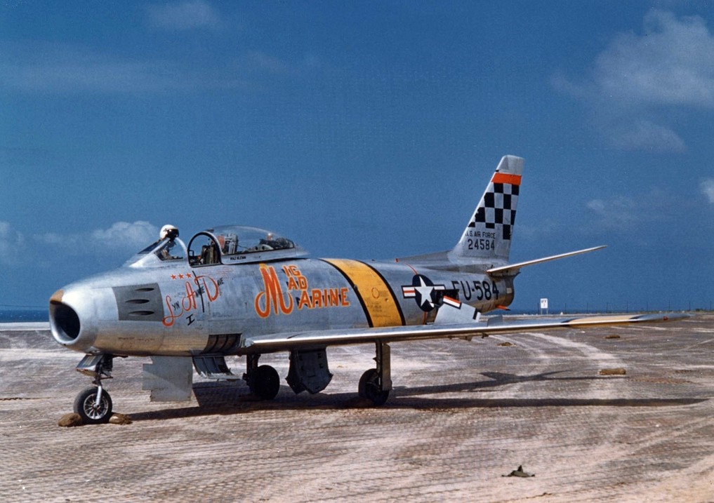 Sabre F-86F Heller 1/72 North_19